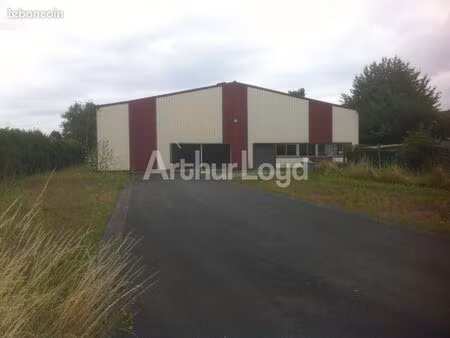 local industriel 470 m²