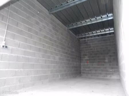 location garage-entrepôt