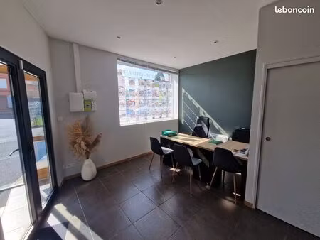 local commercial 36 m²