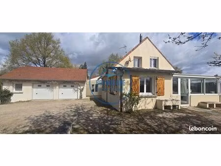 maison 6 pièces 150 m²