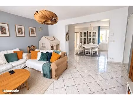 maison familiale soignée et prête à vivre – 116 m² – cadre de vie recherché - secteur emol