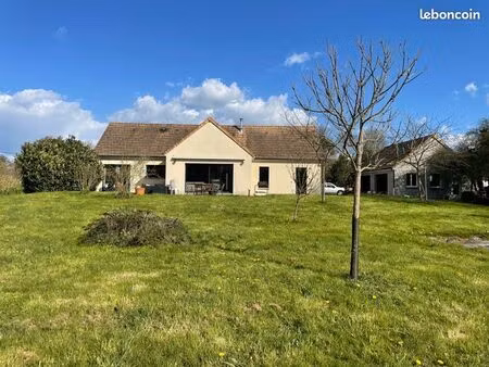 vends superbe maison récente