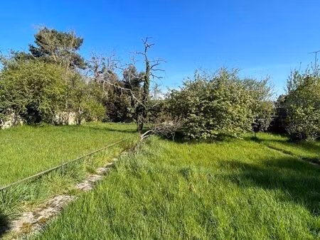 terrain constructible 700 m² – quartier résidentiel – dammarie-les-lys