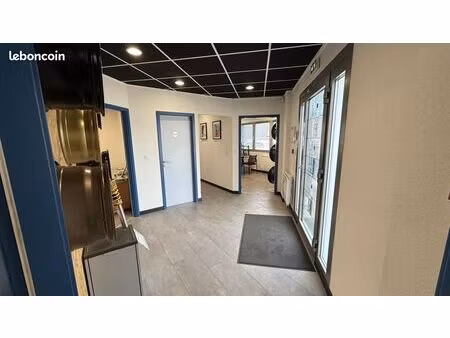 local commercial 75 m²