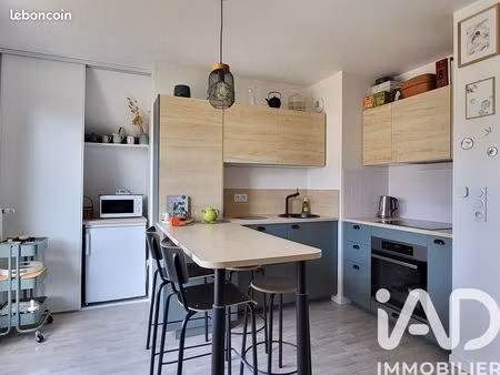 studio 1 pièce 35 m²