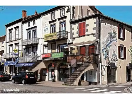 immeuble 2 pièces 200 m²