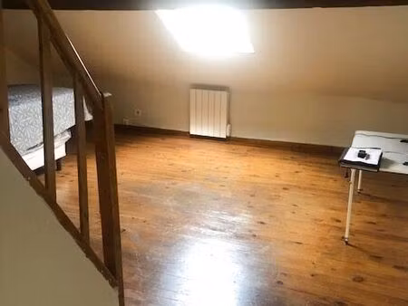 immeuble 10 pièces 122 m²