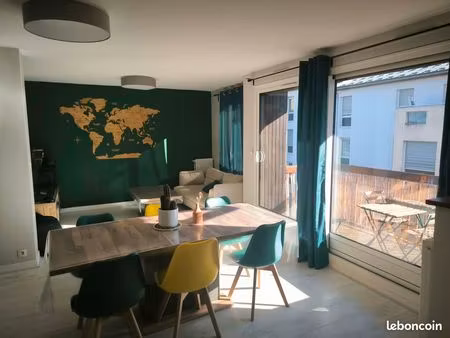 t4 meublé 86m² – idéal couple + enfant / colocation jeunes actif – parking & balcon