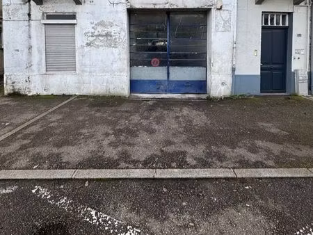 garage locaux dépôts