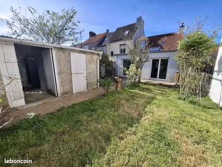 maison 4 pièces 85 m²