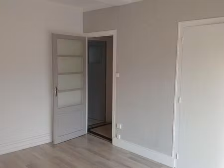 appartement 3 pièces 58 m²