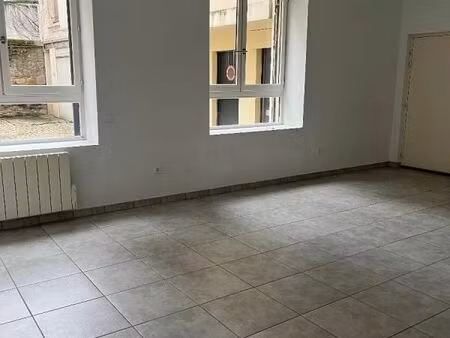 appartement 2 pièces 119 m²