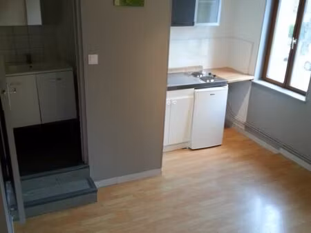 location studio environ 35m² à 2km de valenciennes