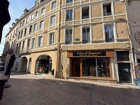 local commercial – emplacement n°1 – chalon-sur-saône