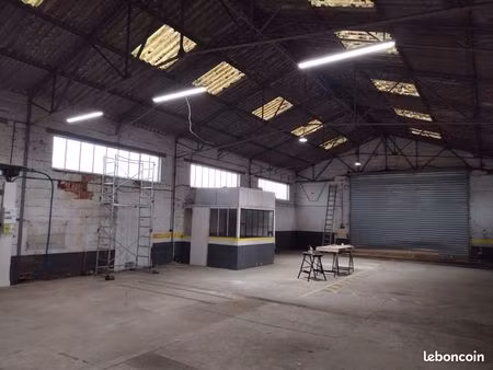 local commercial 230m2