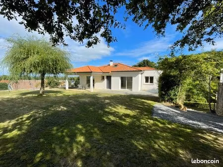 maison 4 ch avec vue  clim   lumineuse   3 min de l autoroute