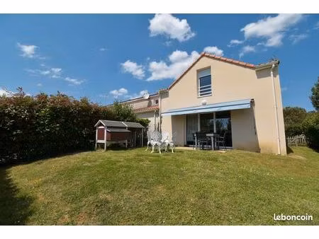 particulier loue maison 4 pièces et 88 m²