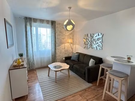 ? studio meublé rénové – emplacement idéal val d’europe / montévrain