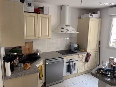 appartement sur beautour proche de la sèvre
