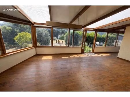 pavillon 4 pièces 85 m²