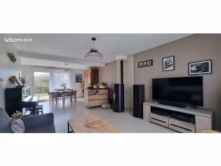 maison 6 pièces 127 m²