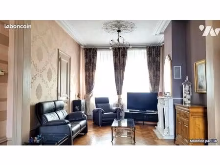 maison 11 pièces 178 m²