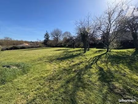 terrain 1709 m² prailles