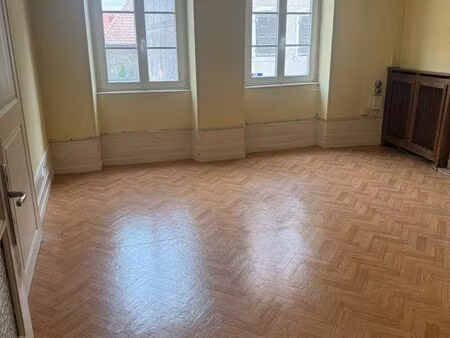 bel appartement 115m2 avec parquet