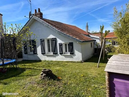 maison en impasse 65m2 bois saint louis