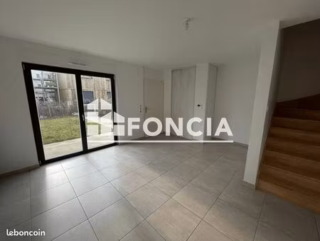 maison 5 pièces 95 m²