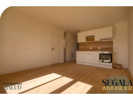 appartement t3 entièrement neuf – jardin privé – dpe b – gourgatieu