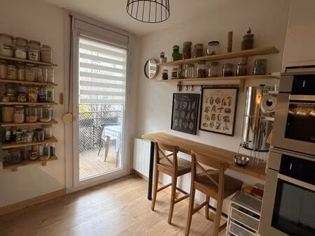 grand t2 lumineux au calme à deux pas du centre-ville