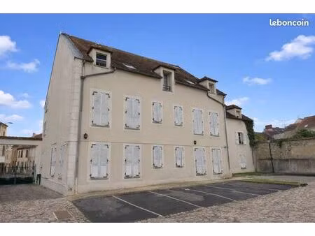 studio 1 pièce 36 m²