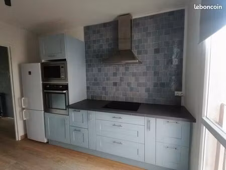 t2 meublé avec balcon à wattignies