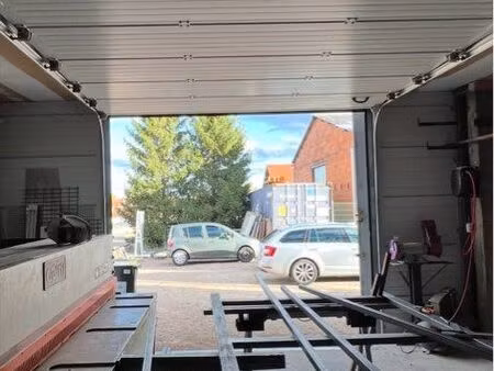 local commercial professionnel 100 m2 atelier