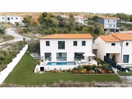 maison 6 pièces 143 m²