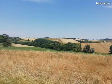 terrain viabilisé 930m²