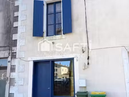 immeuble 54 m² coulonges-sur-l'autize