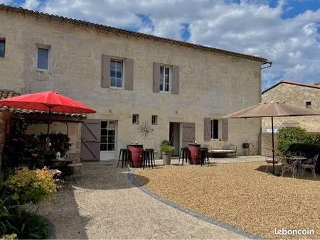 a vendre maison en pierre