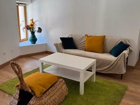 maison de ville - 6 pièces - 90 m2 - commune de virieu-le-grand