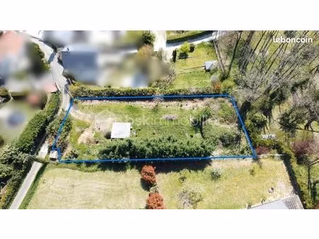 terrain 1 028 m² saint alban leysse