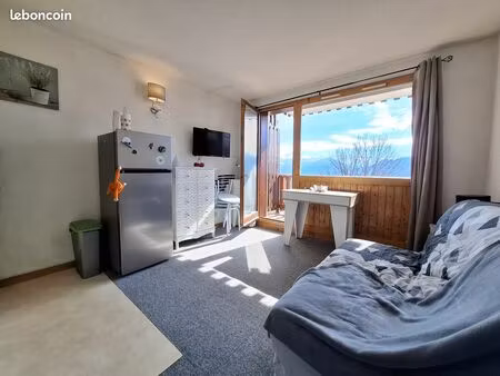 studio 1 pièce 22 m²