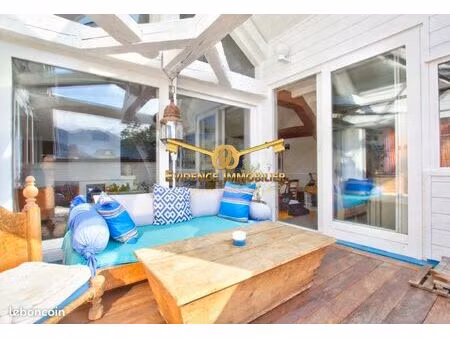 triplex 6 pièces 145 m²