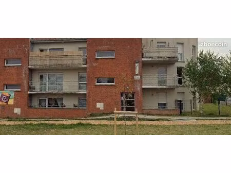 grand appartement 3 chambres en rdc à proximité des commerces