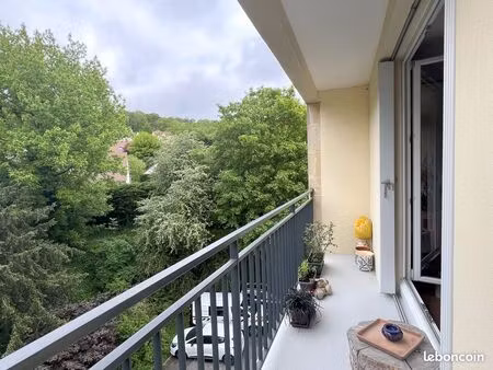 appartement 4 pièces 82 m²
