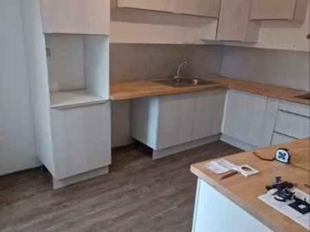 location maison airvault