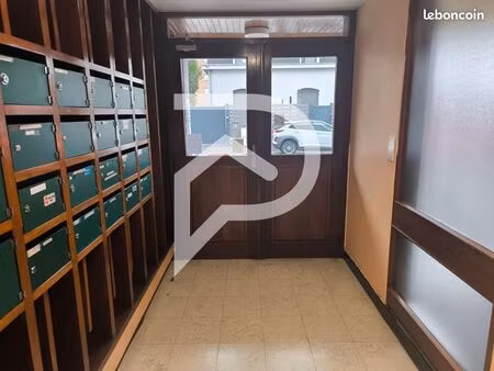 local d'activité 38 m²