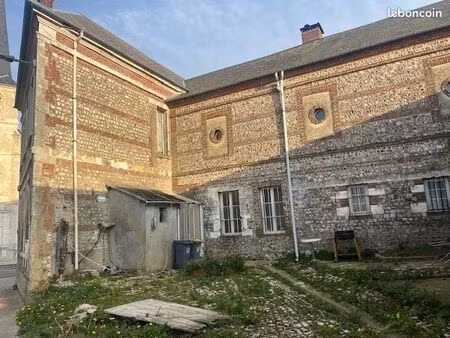 maison 6 pièces 160 m²