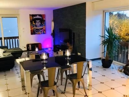 à louer maison meublée 220m2 plein centre le chambon sur lignon