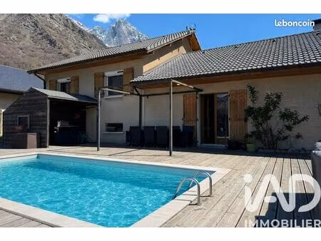 maison 6 pièces 150 m²